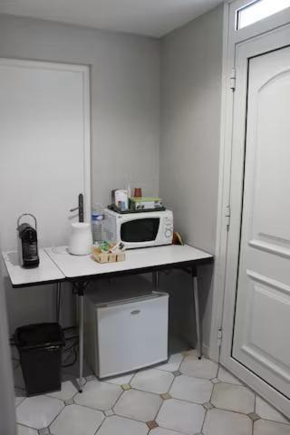 Chambre Avec Entree Independante Saint-Priest  Eksteriør bilde