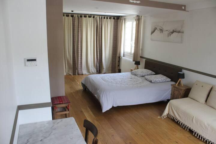 Chambre Avec Entree Independante Saint-Priest  Eksteriør bilde